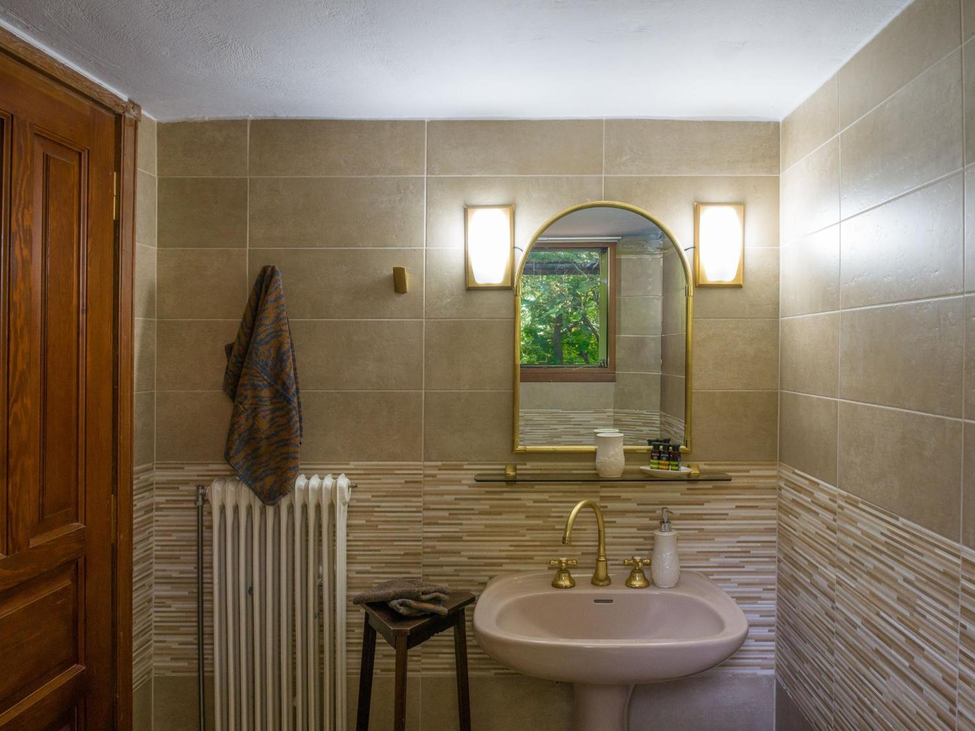 Traditional Luxury Villa Armonia Aigio Exteriör bild